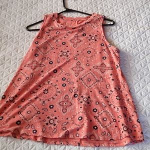 Maurice's sz Medium 24/7 handkerchief tank top